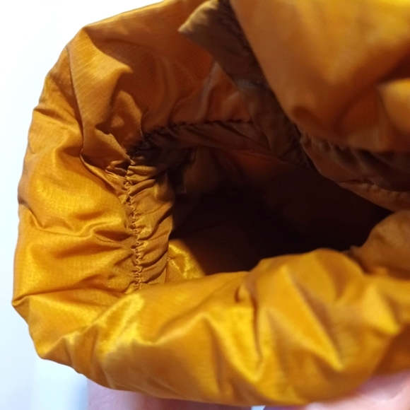 Light Packable Down Jacket - Ocre/Golden - Women's Small - i.FIV5 by Simons - Picture 6 of 13